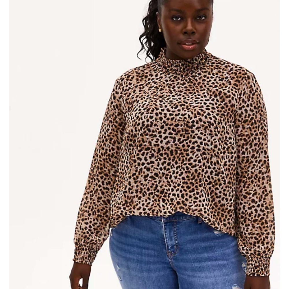 💋 LEOPARD SHEER CHIFFON SMOCKED MOCK NECK BLOUSE